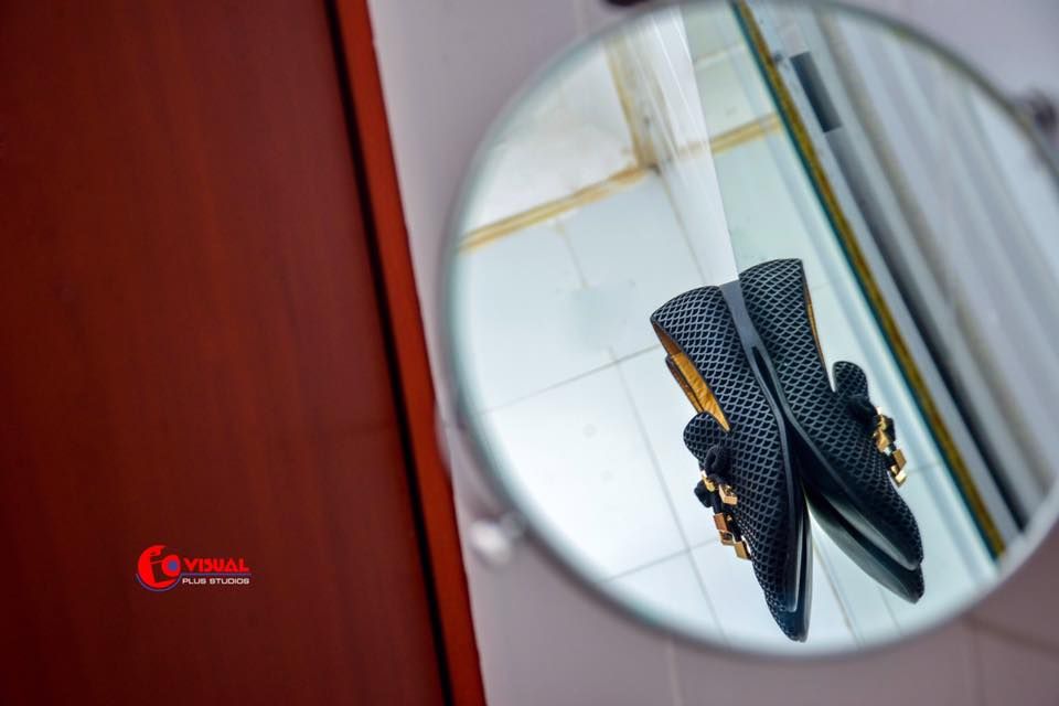 White & Traditional Wedding Accessories — photo 13 by Visual Plus Studios, Port Harcourt